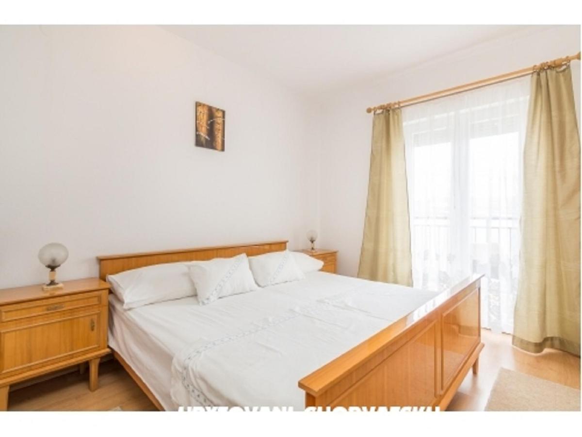 Cheap Apartment Tanja Trogir Exteriér fotografie